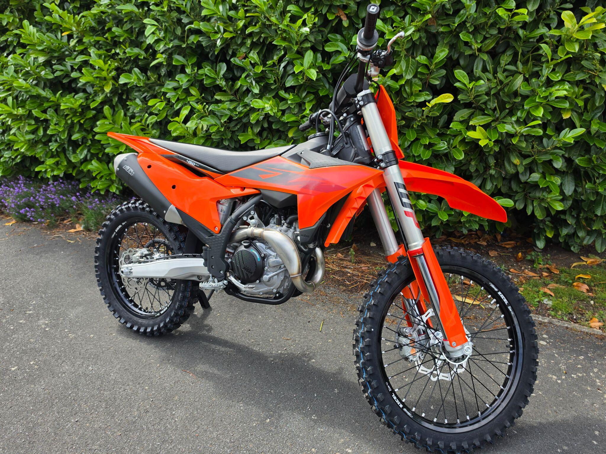 KTM 